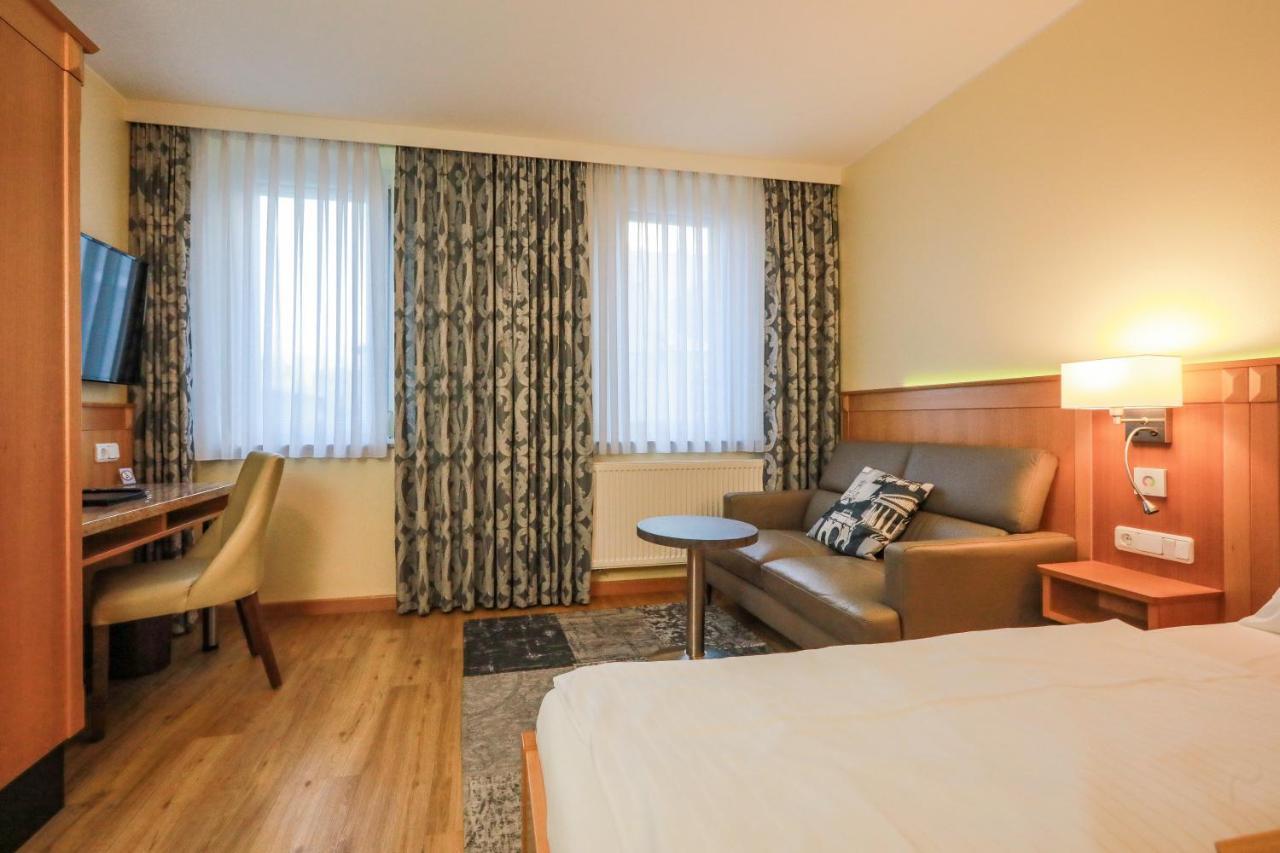 Gaestehaus Kral Erlangen Luaran gambar