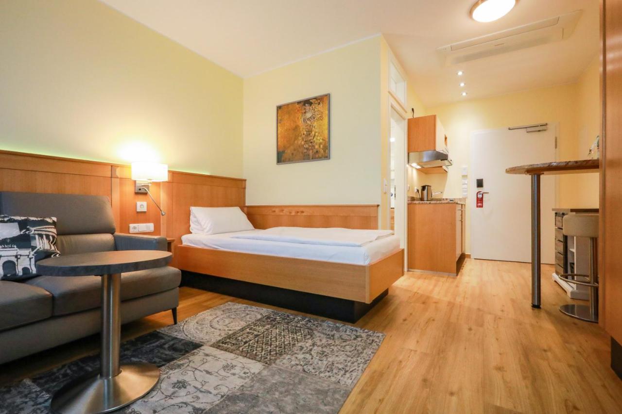 Gaestehaus Kral Erlangen Luaran gambar
