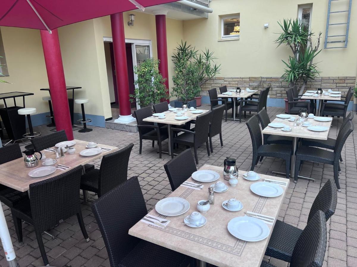 Gaestehaus Kral Erlangen Luaran gambar
