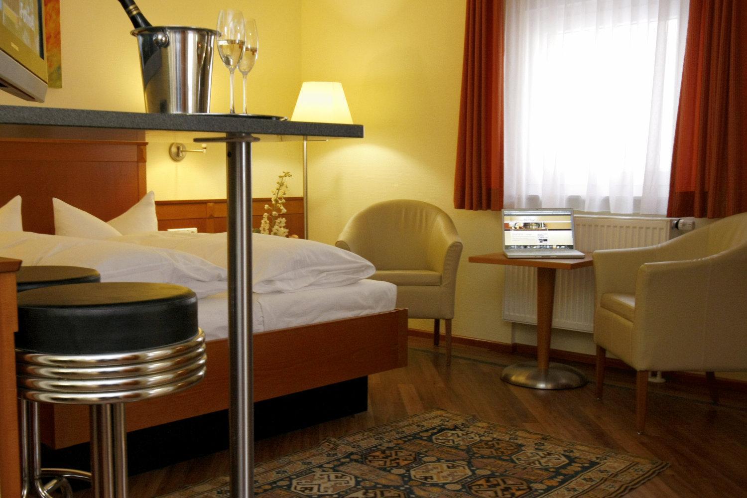 Gaestehaus Kral Erlangen Luaran gambar
